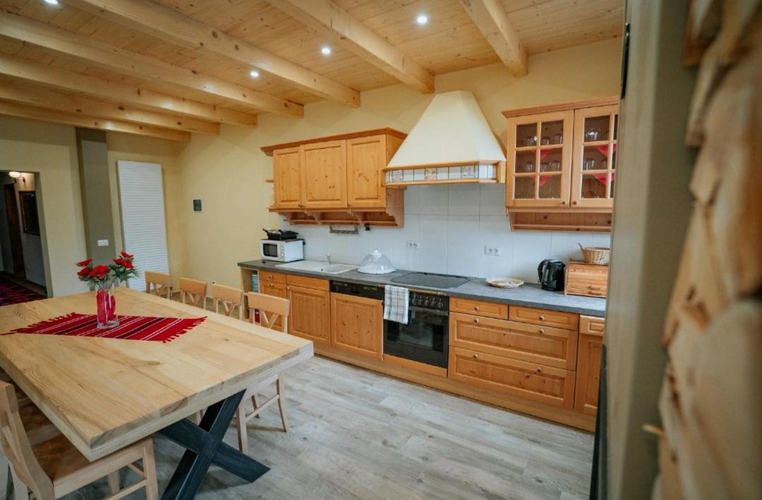 Casa Daviden Hotel Moisei Buitenkant foto